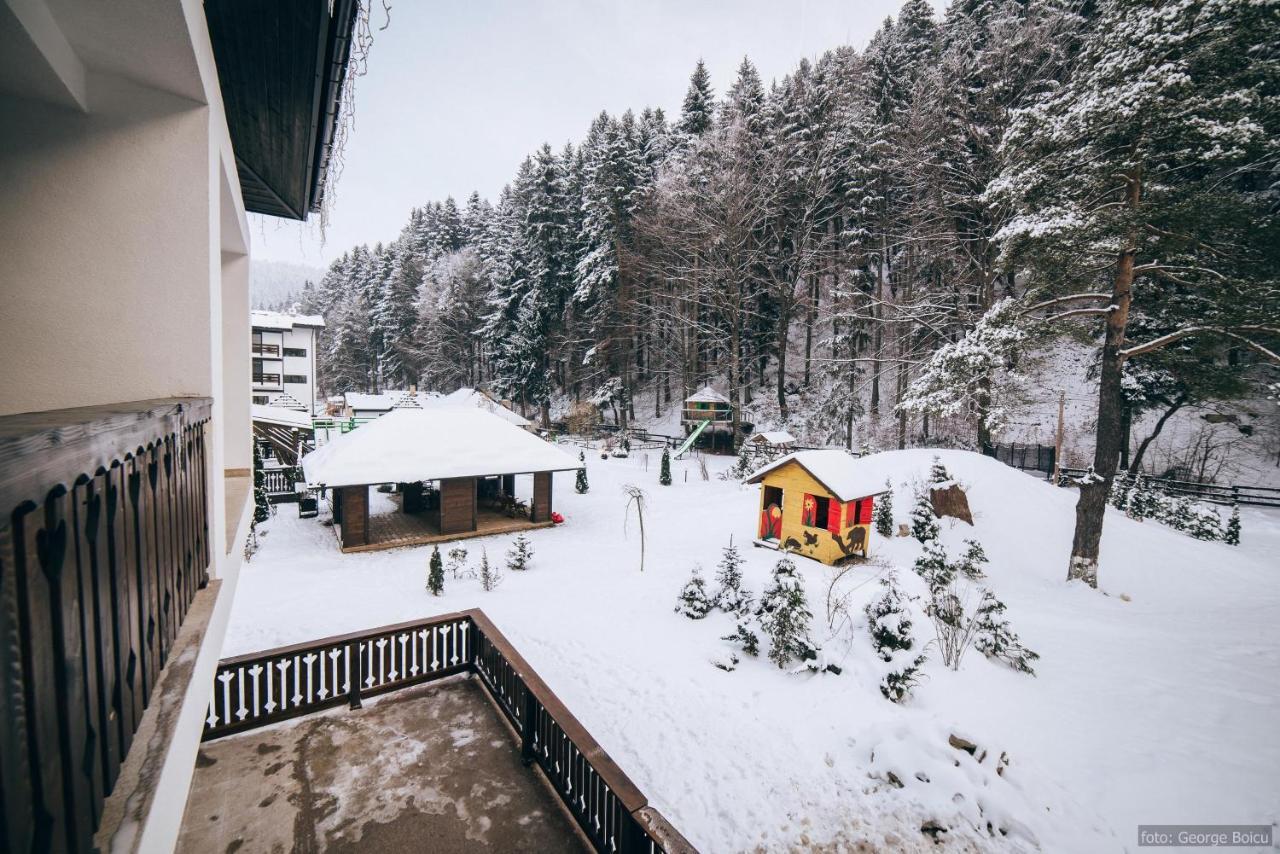 Hotel La Conac In Bucovina Gura Humorului Exterior foto